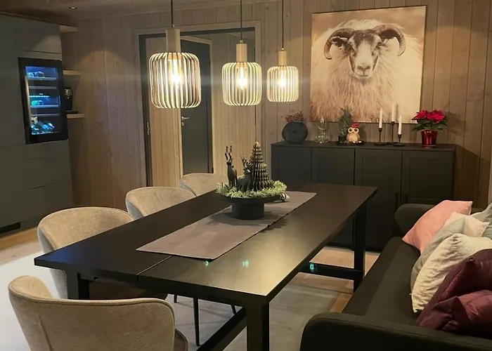 Fjellro Budor - In Out Alpehytte Loten